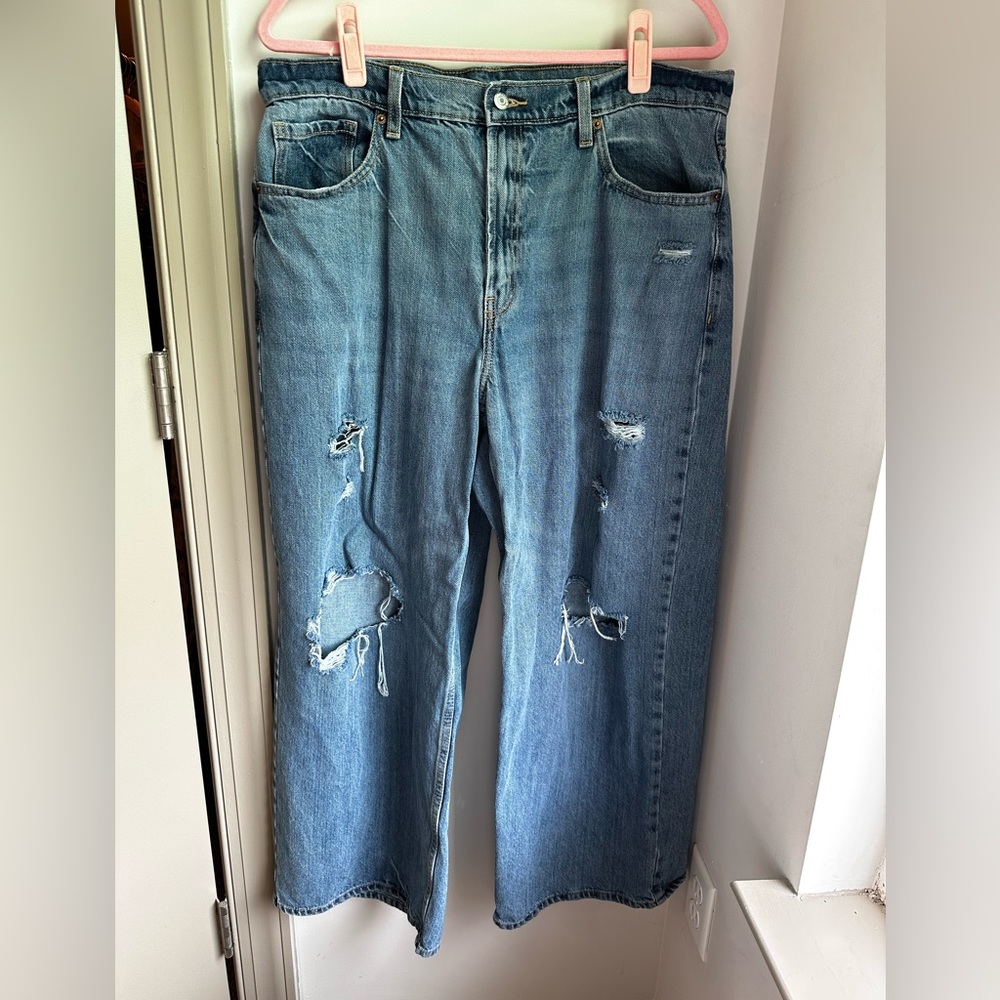 Wide leg baggy jeans NWOT